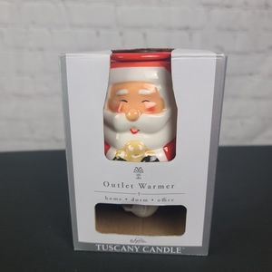 TUSCANY CANDLE. Outlet Warmer Santa with Cookie.
